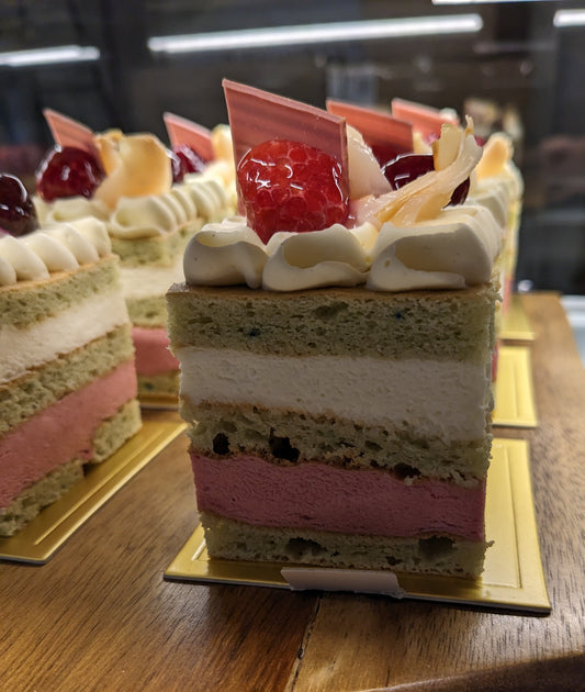 Strawberry and Lime Mousse Cake